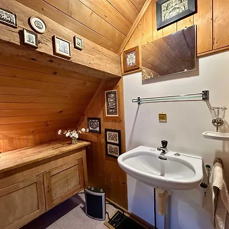 Hideaway By The River Rougemont