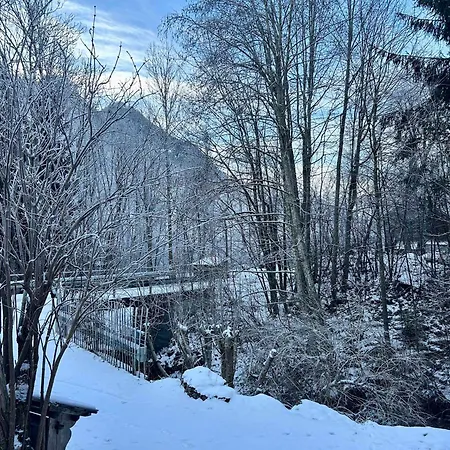 Hideaway By The River *