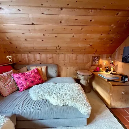 Hideaway By The River Rougemont