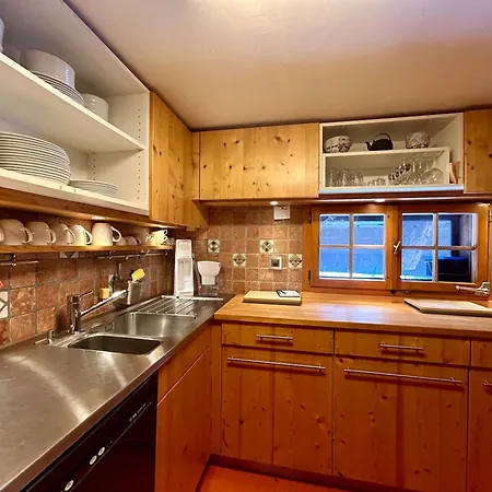 Villa Hideaway By The River